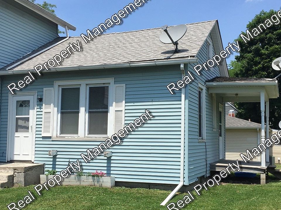 1st image of 302 E Goldsborough St #1
