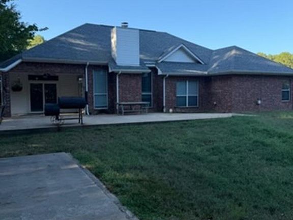 2nd image of 224 Stonebridge Ct