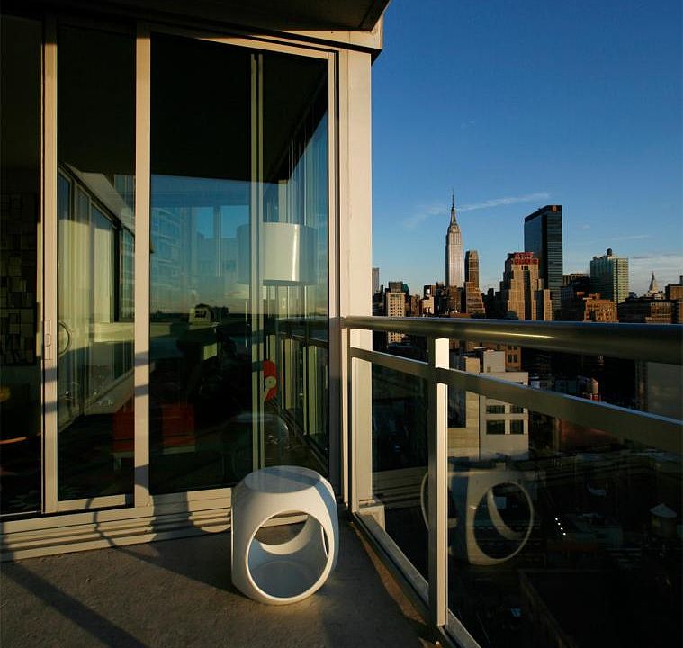 1st image of 505 W 37th St APT 1908