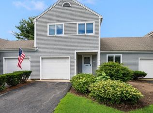10 Heather Ln, Hope Valley, RI 02832