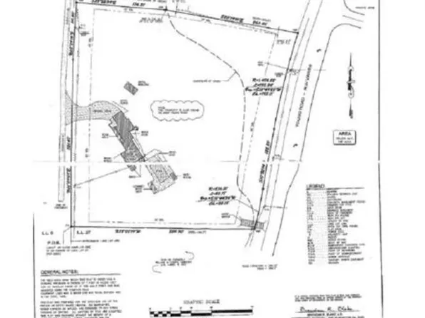 4626 Biffle Rd, Stone Mountain, GA 30088