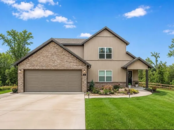 3 McCoy Cir, Bella Vista, AR 72715