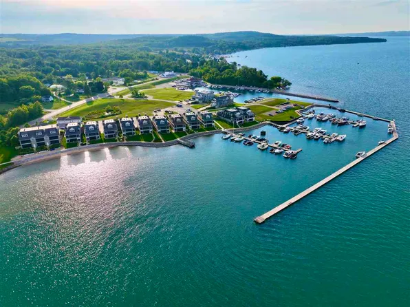 924 Pointe Dr #49, Boyne City, MI 49712