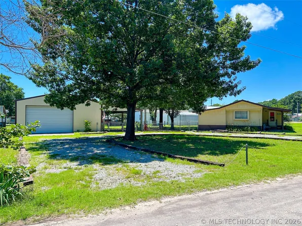 418614 Woodside Dr, Eufaula, OK 74432