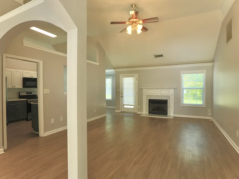 2436 Moultrie Ct — Photo 16
