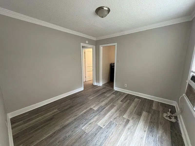 2 bed, 1.0 bath, 1200 sqft, $975 — Photo 4