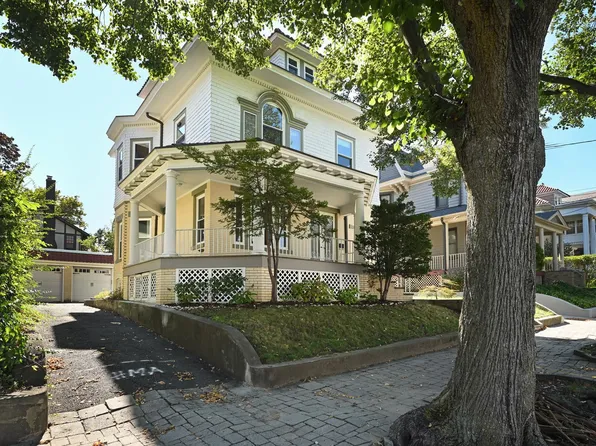 17-19 Columbia Terrace image 19 of 25