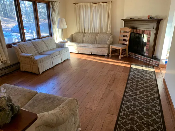 5 Elder Dr, Marquette, MI 49855