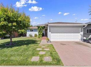 2056 Trinity St, San Mateo, CA 94403