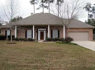 502 River Oaks Dr, Covington, LA 70433
