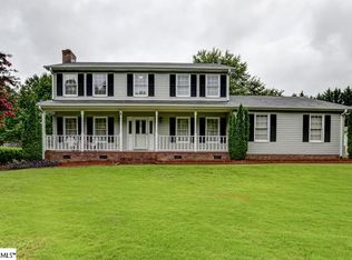 203 Pike Ct, Simpsonville, SC 29681