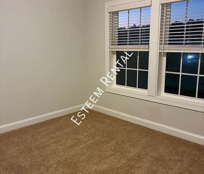 114 Wicklow Ct — Photo 19