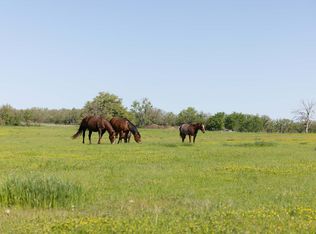 1346B Prairie Grove Rd, Valley View, TX 76272