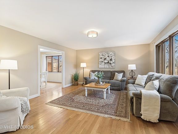 5th image of 30980 N Milwaukee Ave
