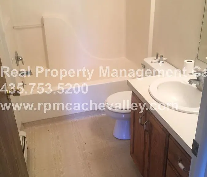 2662 N 370 E — Photo 9