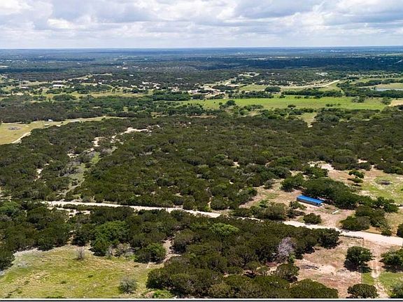 3rd image of 150 Private Road 3090