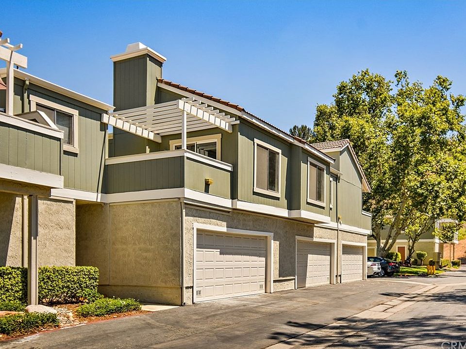 1st image of 520 Golden Springs Dr Unit G