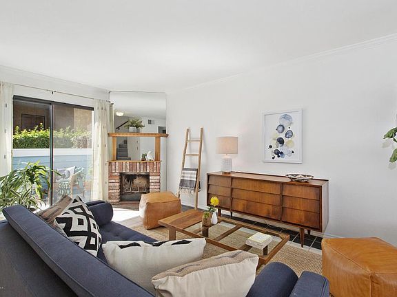 3rd image of 617 N Mar Vista Ave APT 1