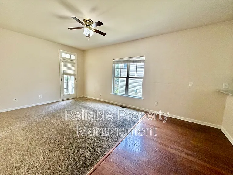 48 Salerno Dr — Photo 15