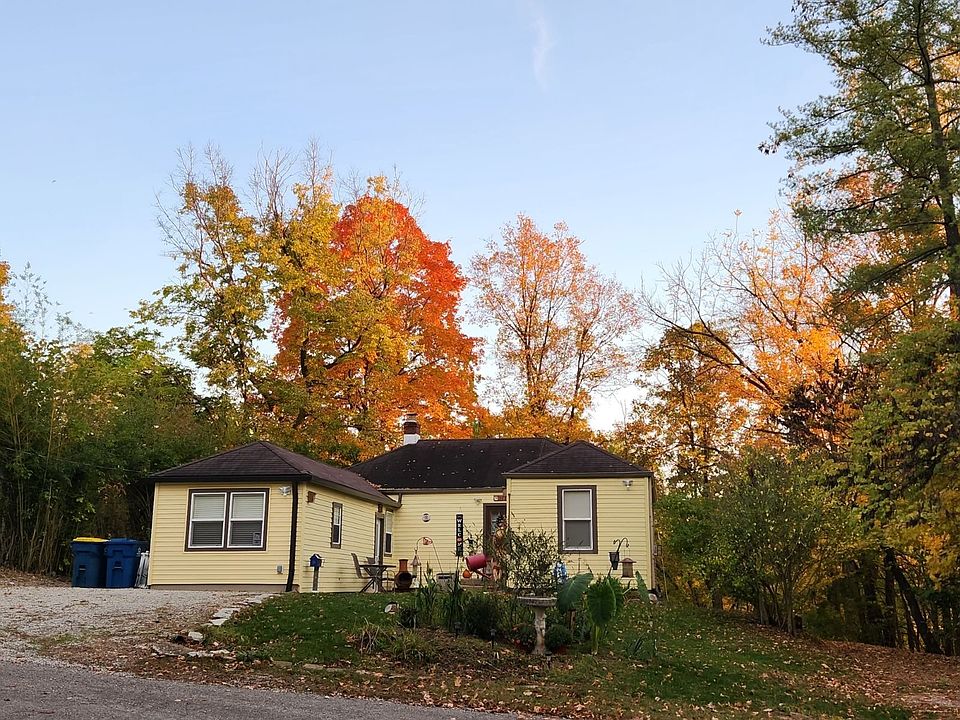 2nd image of 10237 Mohawk Dr