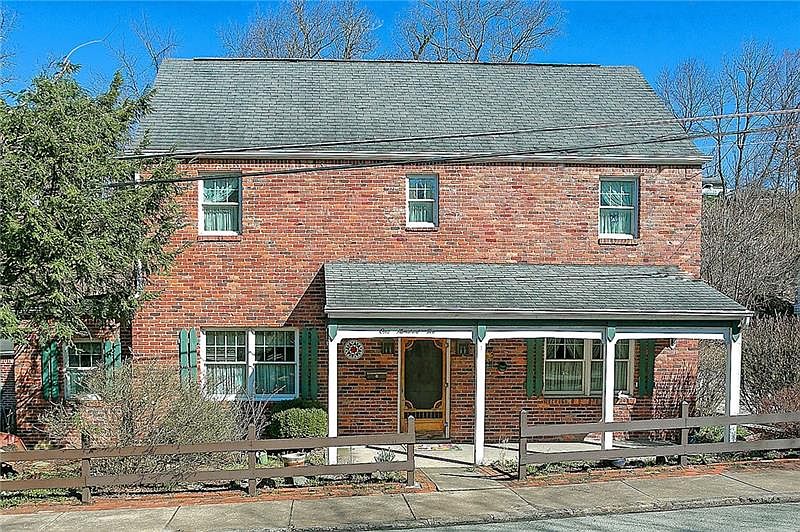 102 Earl Dr, Trafford, PA 15085 Zillow