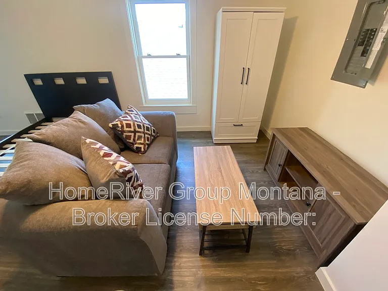 508 S 3rd St W #304 — Photo 5