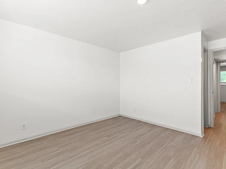 The Parker Apartments — Photo 11