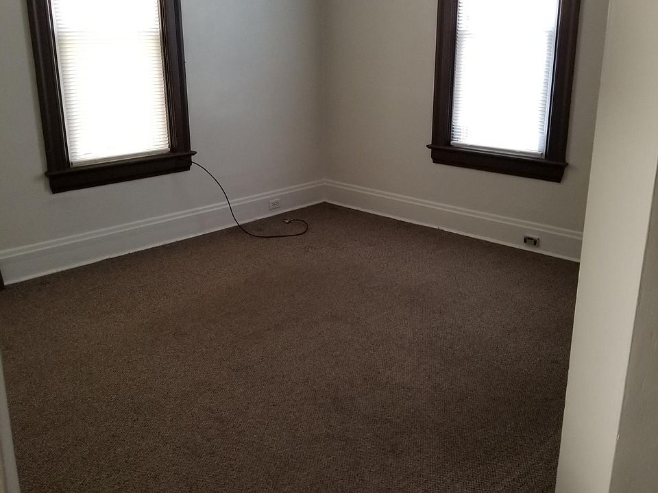 1st image of 426 Mace St