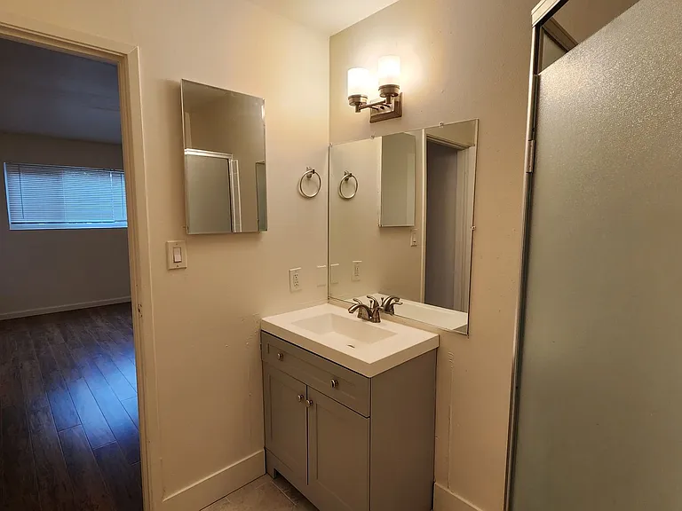 3809 Maybelle Avenue — Photo 21