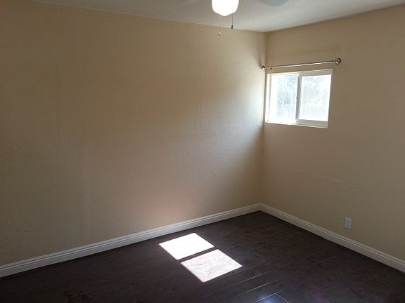 4th image of 15871 Harvest Moon St
