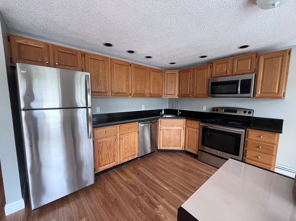 171 Portland Rd APT 1, Bridgton, ME 04009