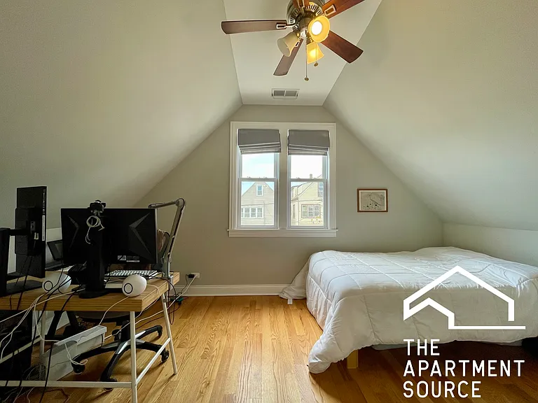 3611 W Wolfram St #2R — Photo 13