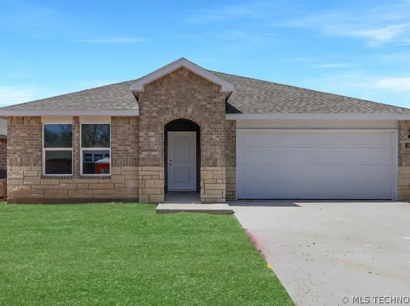1618 S 22nd St, Broken Arrow, OK 74011