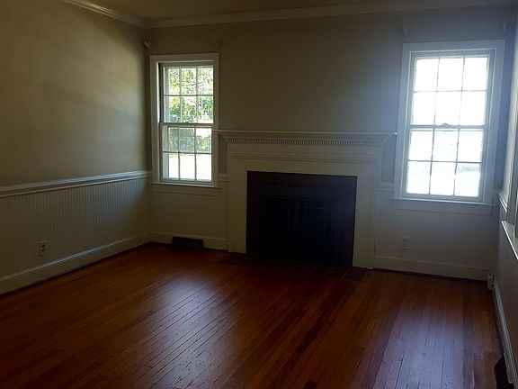 2nd image of 213 Forestdale Dr