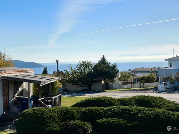 4604 Yorkshire Drive, Anacortes, WA 98221