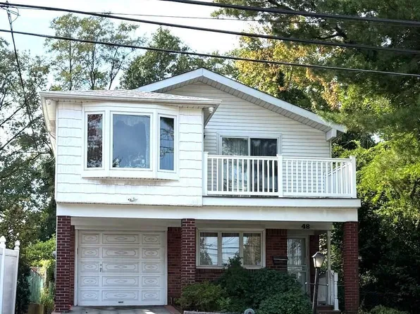 48 Rockwell Ave, Staten Island, NY 10305