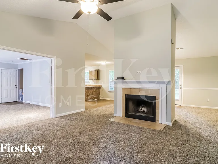 1456 Chaseway Cir — Photo 4