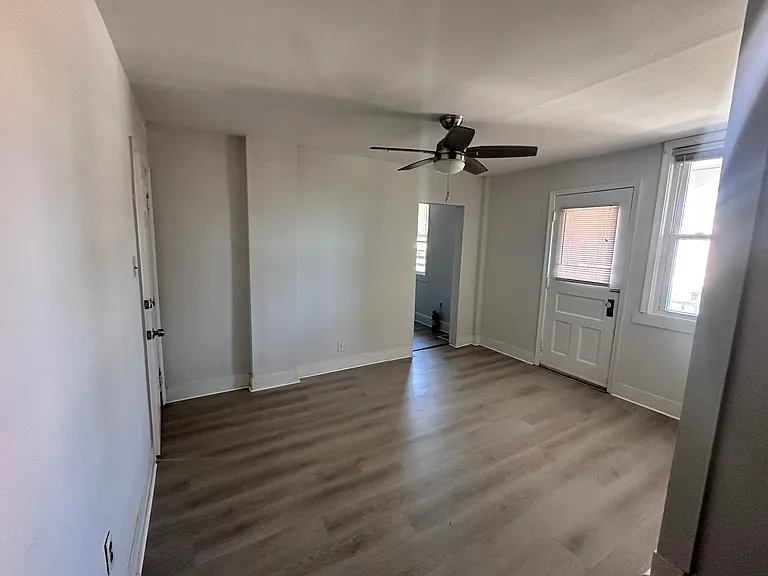 27 Palmer St #4 — Photo 3