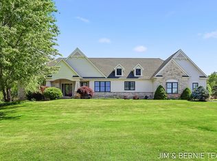 3477 Palmer Dr, Saugatuck, MI 49453