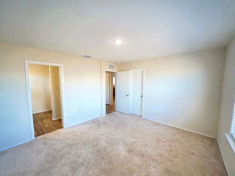 815 Retama Pass — Photo 21