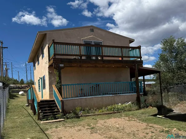 1917 Romero St, Las Vegas, NM 87701