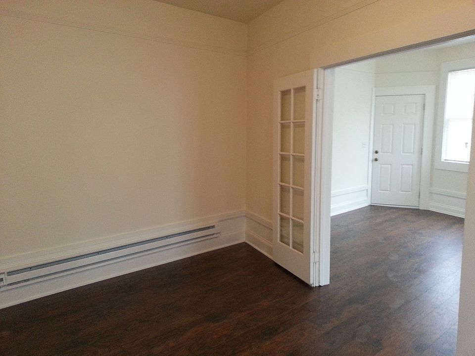 1st image of 231 E Blithedale Ave