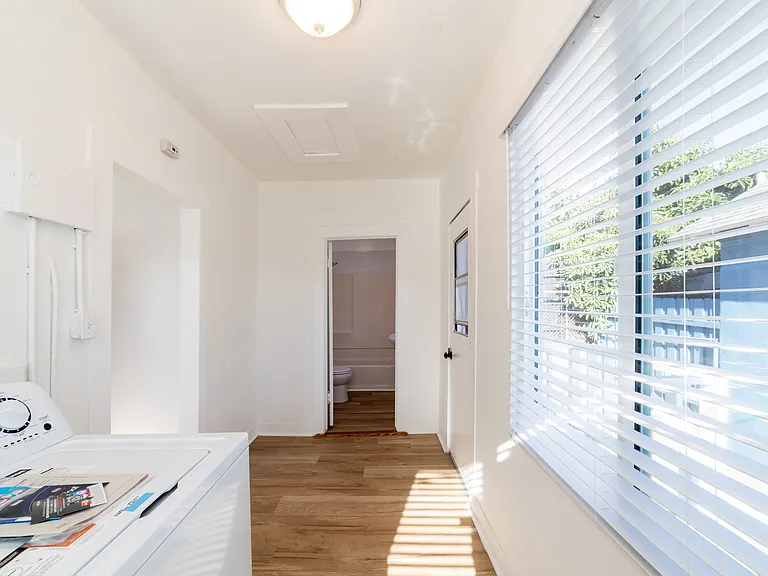 1610 Kearney St — Photo 18