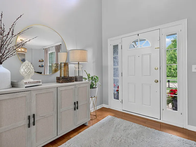 3811 Pine Bank Dr — Photo 4