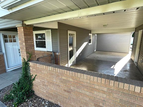 3rd image of 9 Hilltop Dr