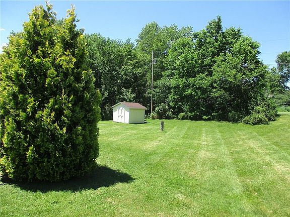2nd image of 15370 E Lake Shore N Dr