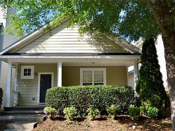2nd image of 4646 Parkway Cir