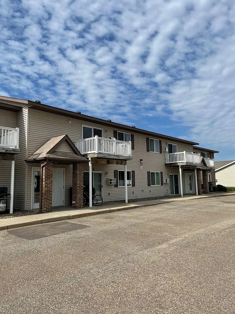 Building Photo - 4562 Arrowhead Dr