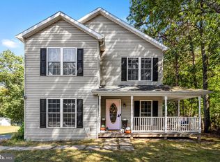 205 Lake Holiday Rd, Cross Junction, VA 22625