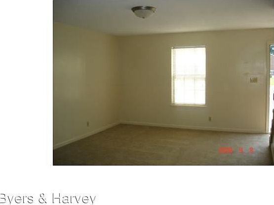 2nd image of 271 Winters Ct APT F